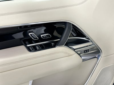 2024 Land Rover Range Rover SE