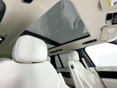 2024 Land Rover Range Rover SE