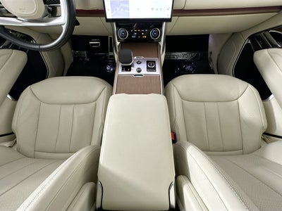 2023 Land Rover Range Rover SE