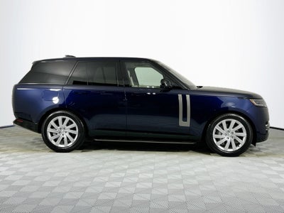 2023 Land Rover Range Rover SE