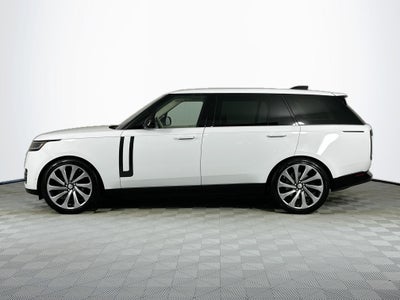 2023 Land Rover Range Rover SE LWB