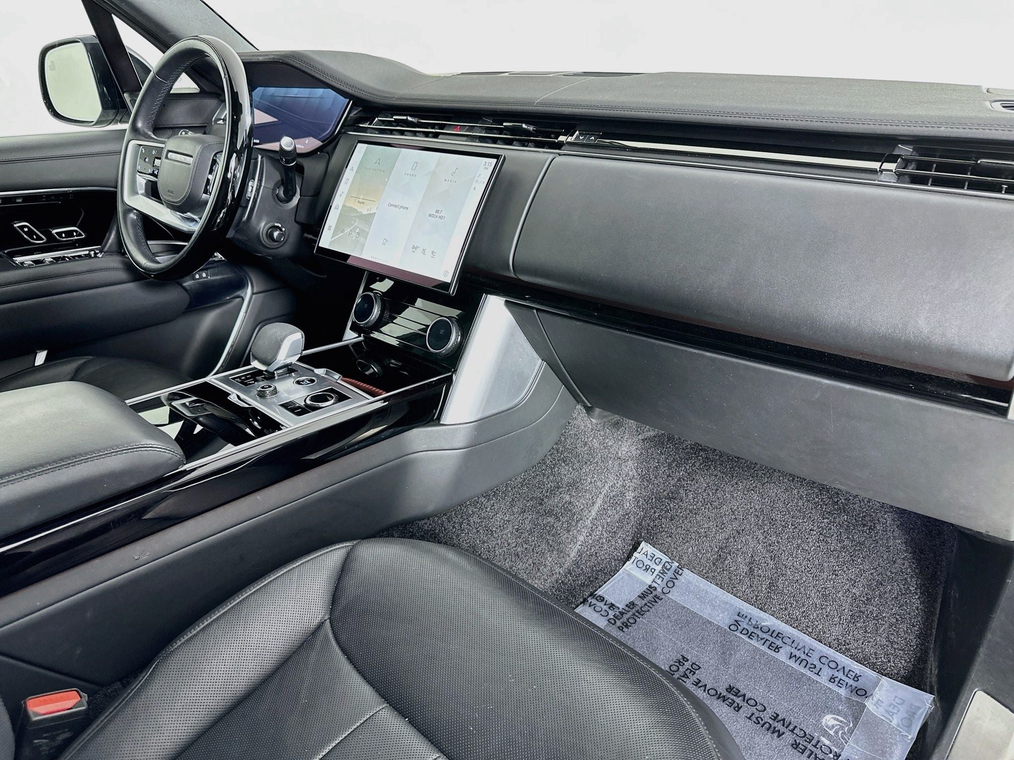 2023 Land Rover Range Rover SE LWB