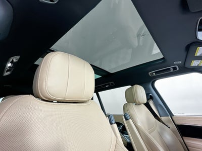 2024 Land Rover Range Rover SE LWB