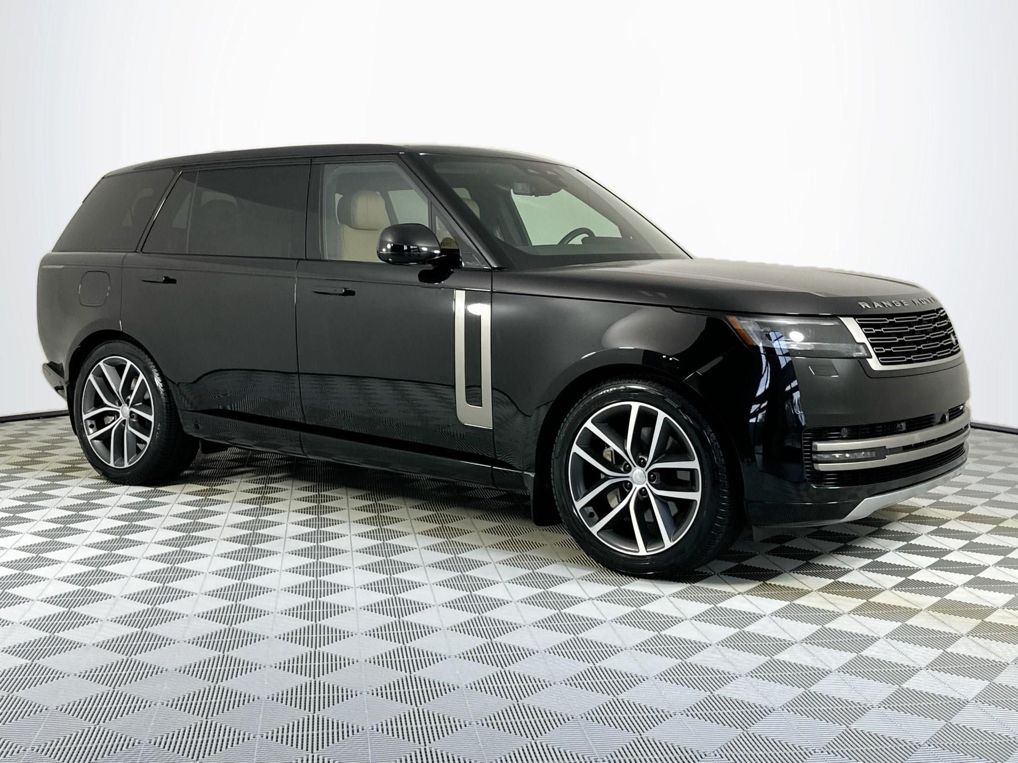 2024 Land Rover Range Rover SE LWB