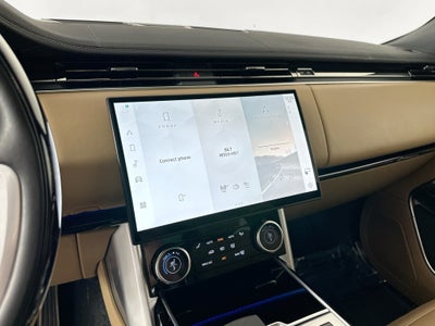 2023 Land Rover Range Rover SE LWB