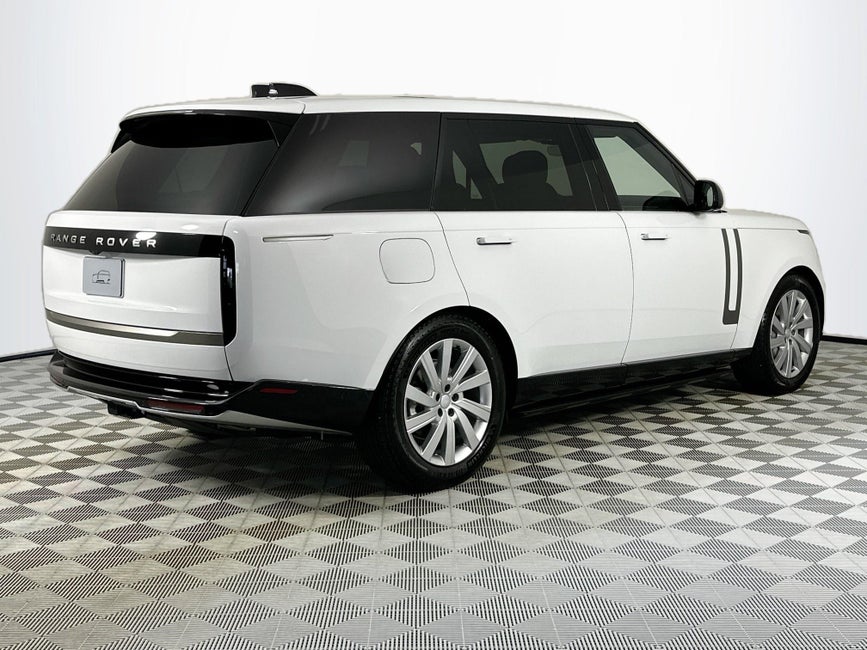 2024 Land Rover Range Rover SE LWB in Naples, FL - Bentley Naples