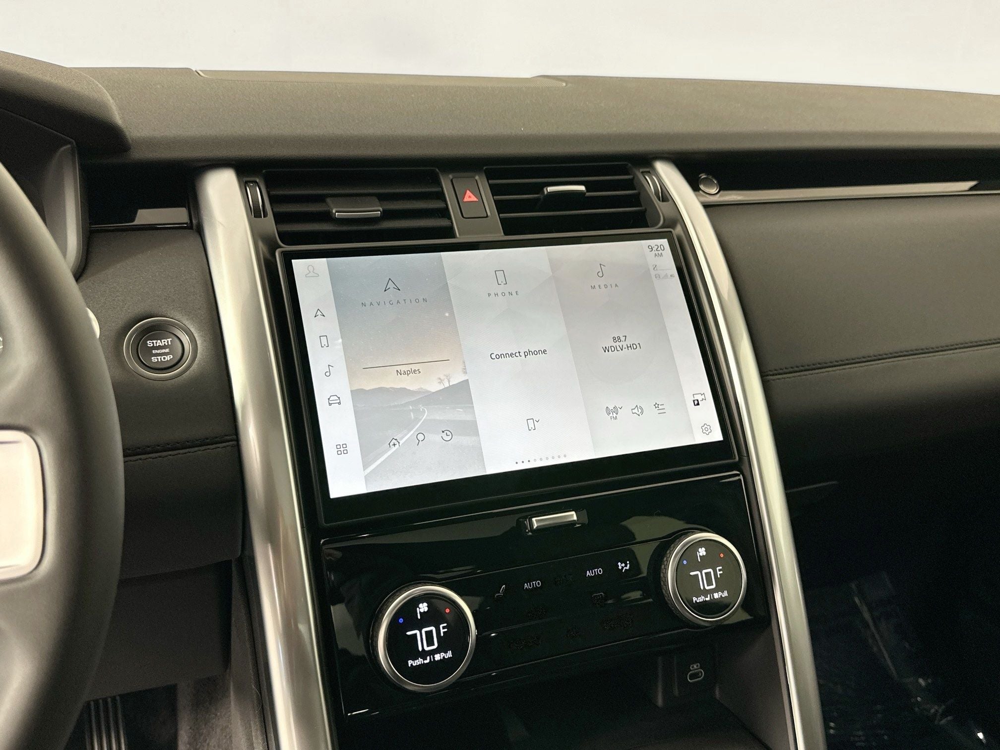 2025 Land Rover Discovery S