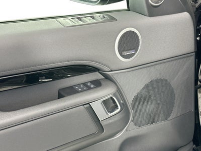 2025 Land Rover Discovery S