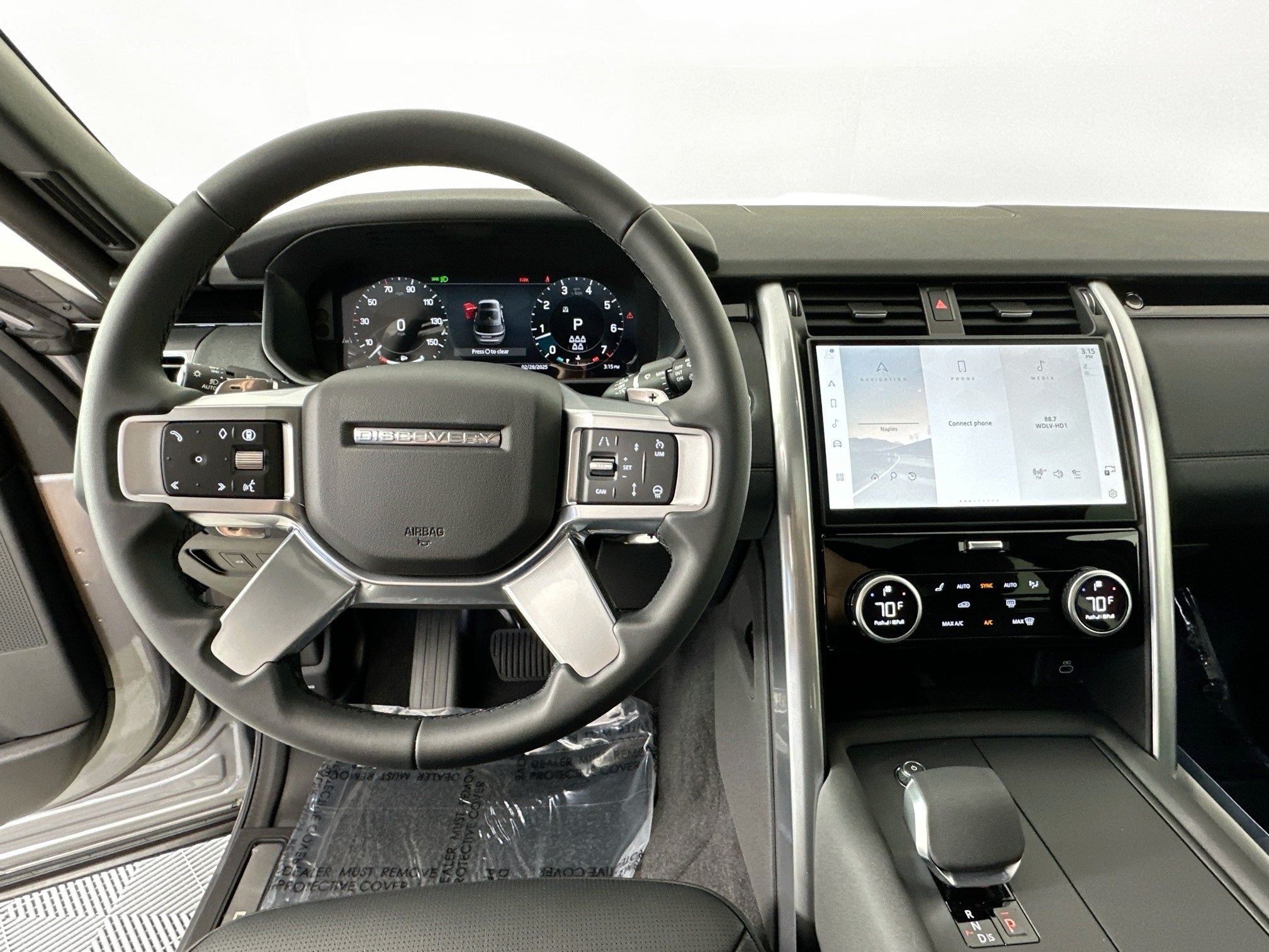 2025 Land Rover Discovery S