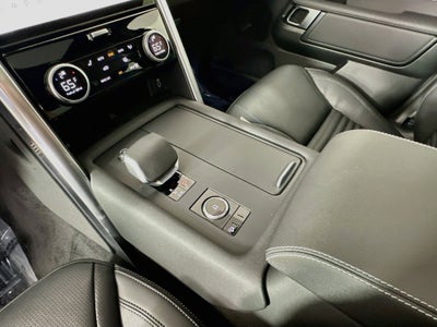 2026 Land Rover Discovery Dynamic SE