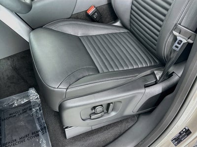 2026 Land Rover Discovery Dynamic SE