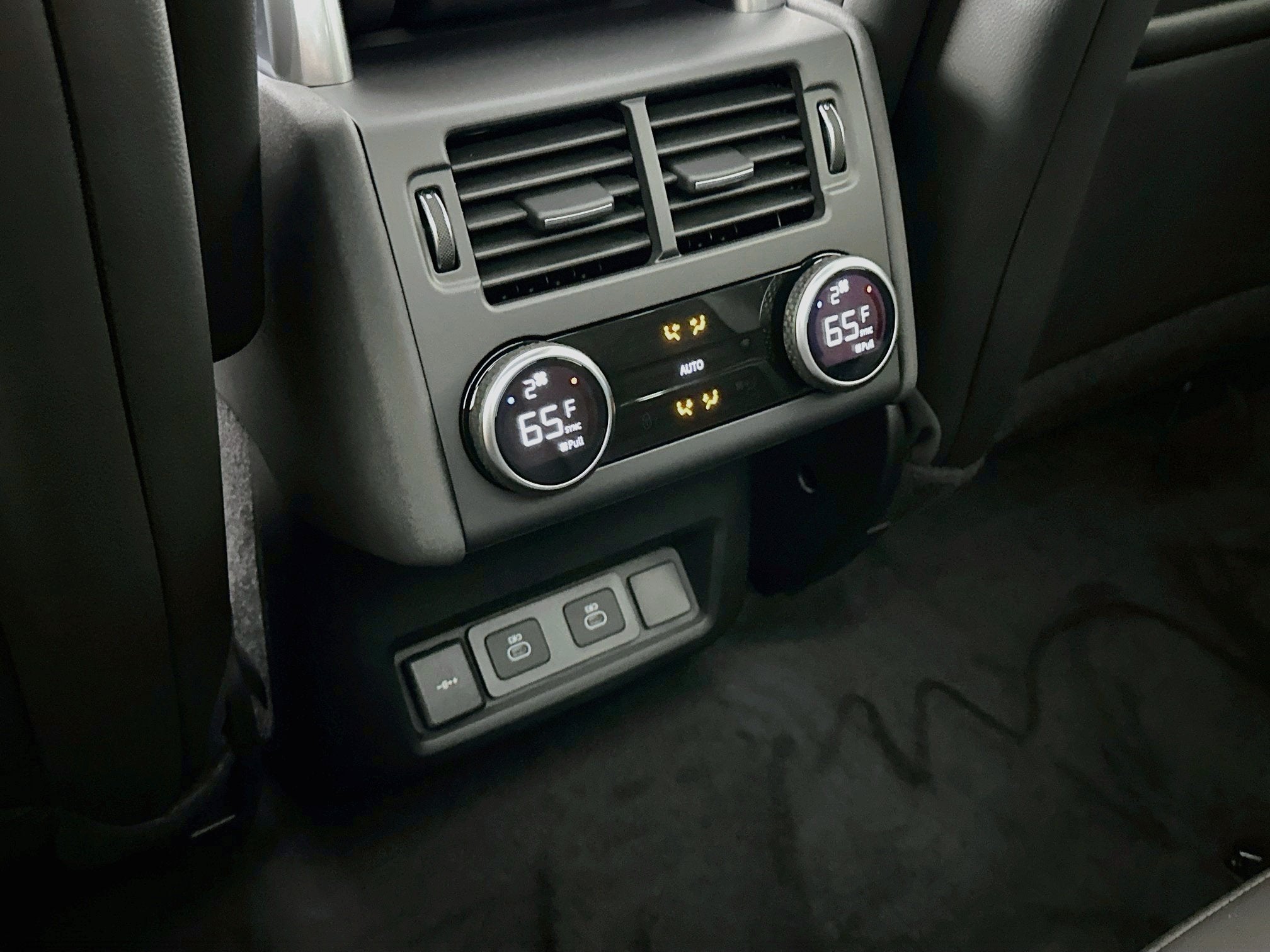 2026 Land Rover Discovery Dynamic SE