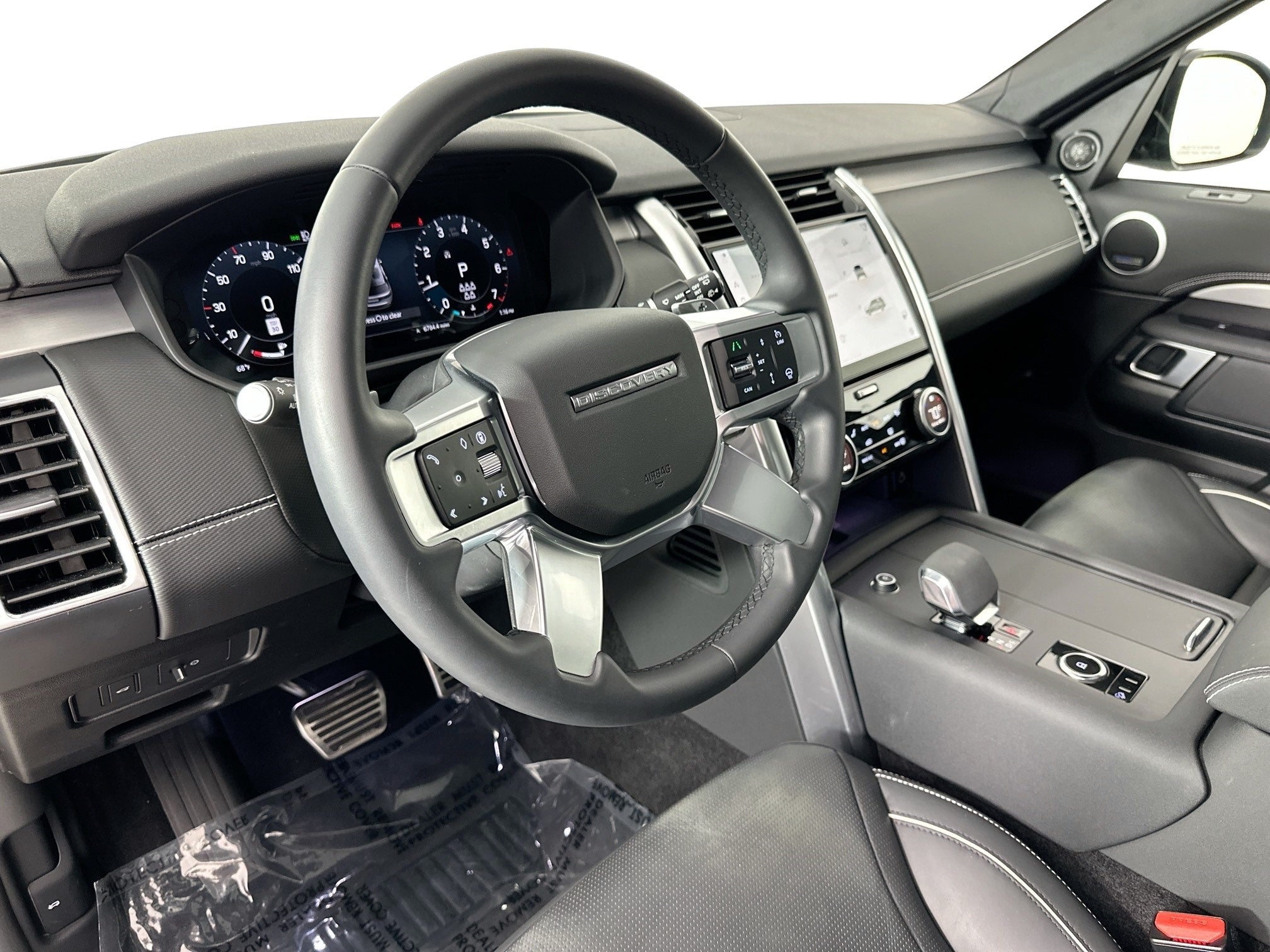 2024 Land Rover Discovery Dynamic SE