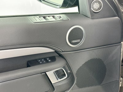 2024 Land Rover Discovery Dynamic SE