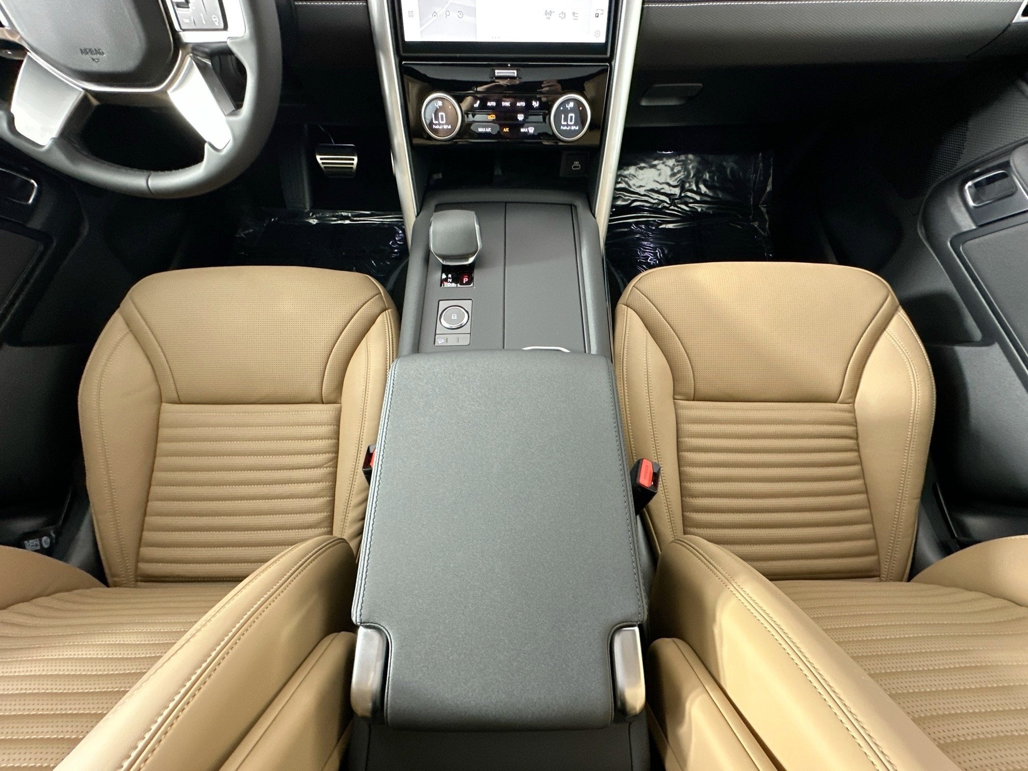 2025 Land Rover Discovery Dynamic SE