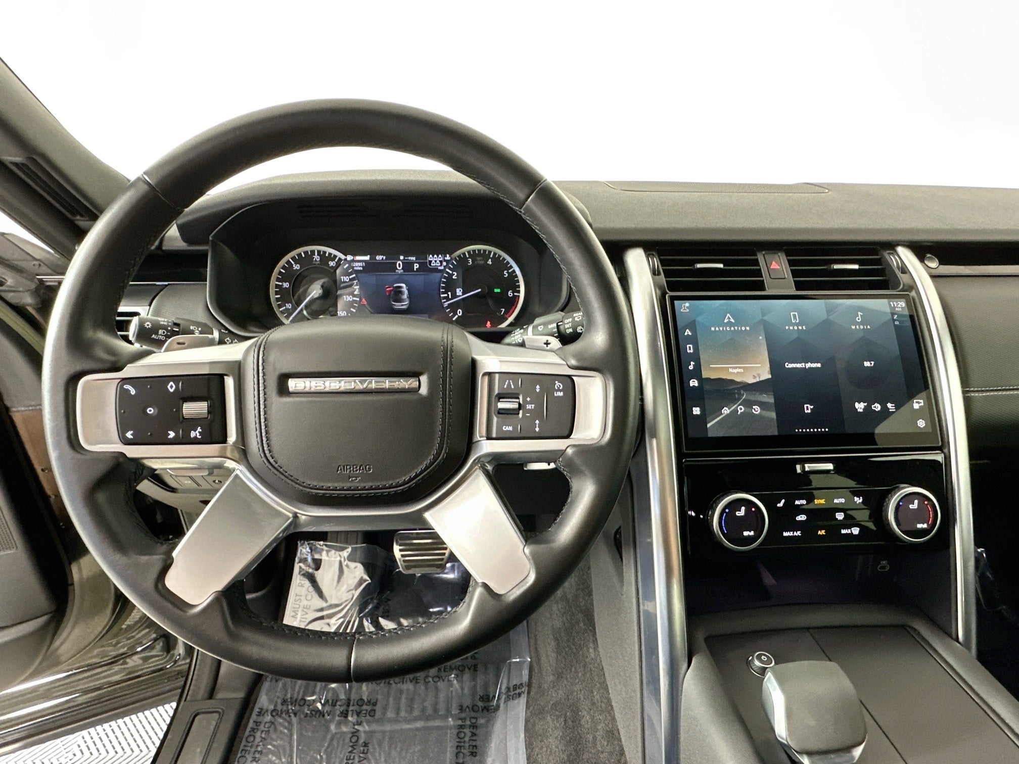 2023 Land Rover Discovery HSE R-Dynamic