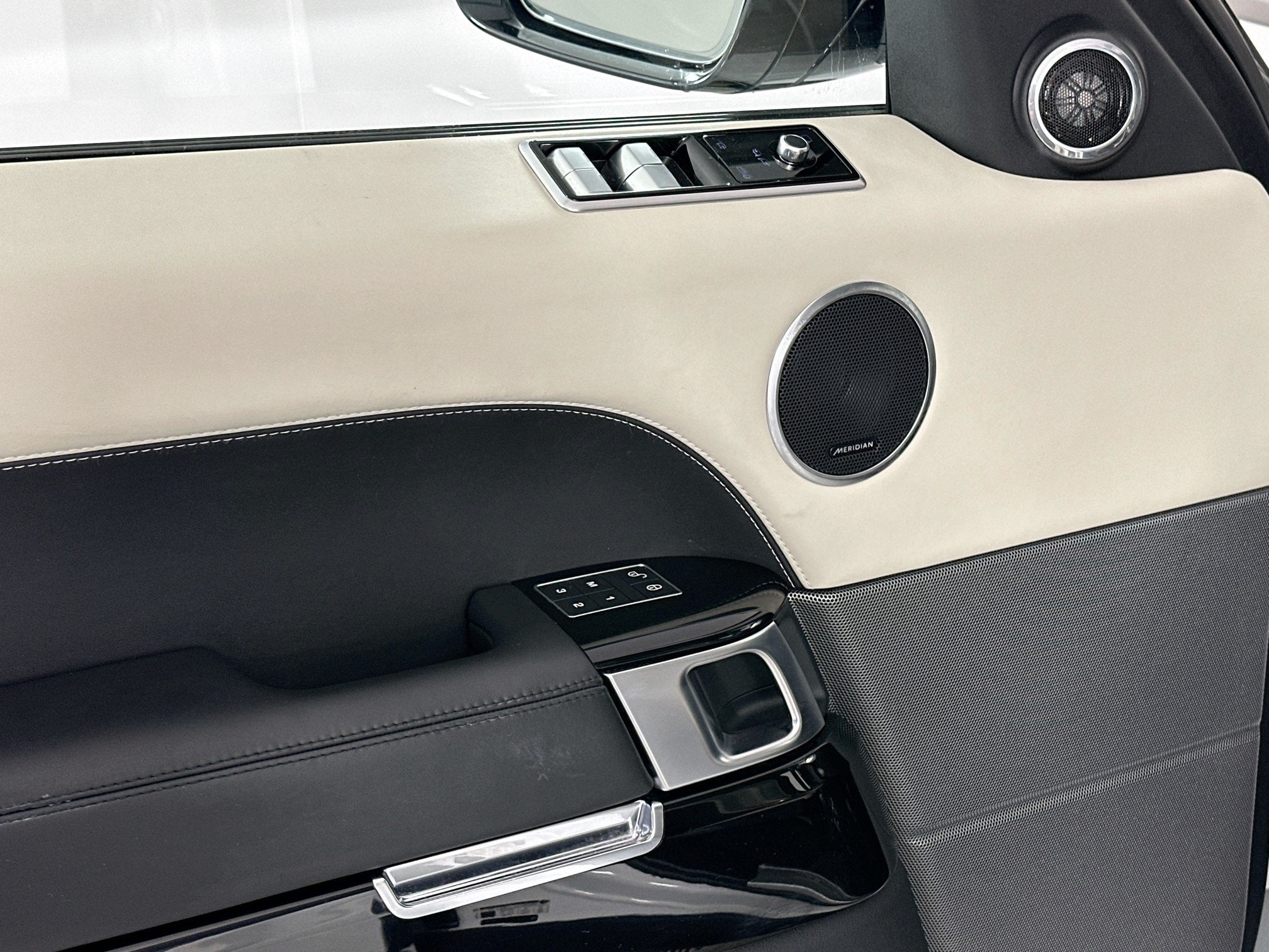 2020 Land Rover Range Rover Sport HST