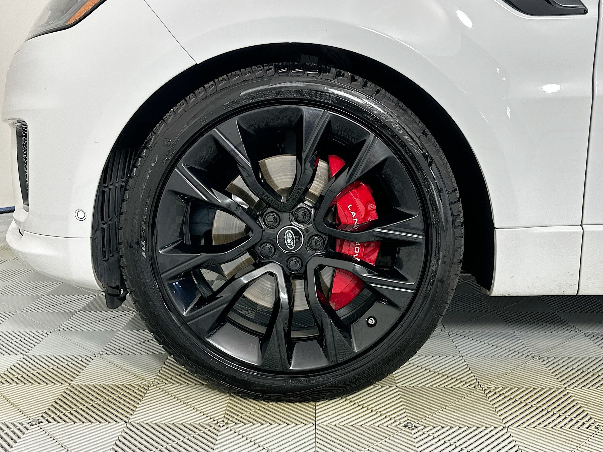 2020 Land Rover Range Rover Sport HST