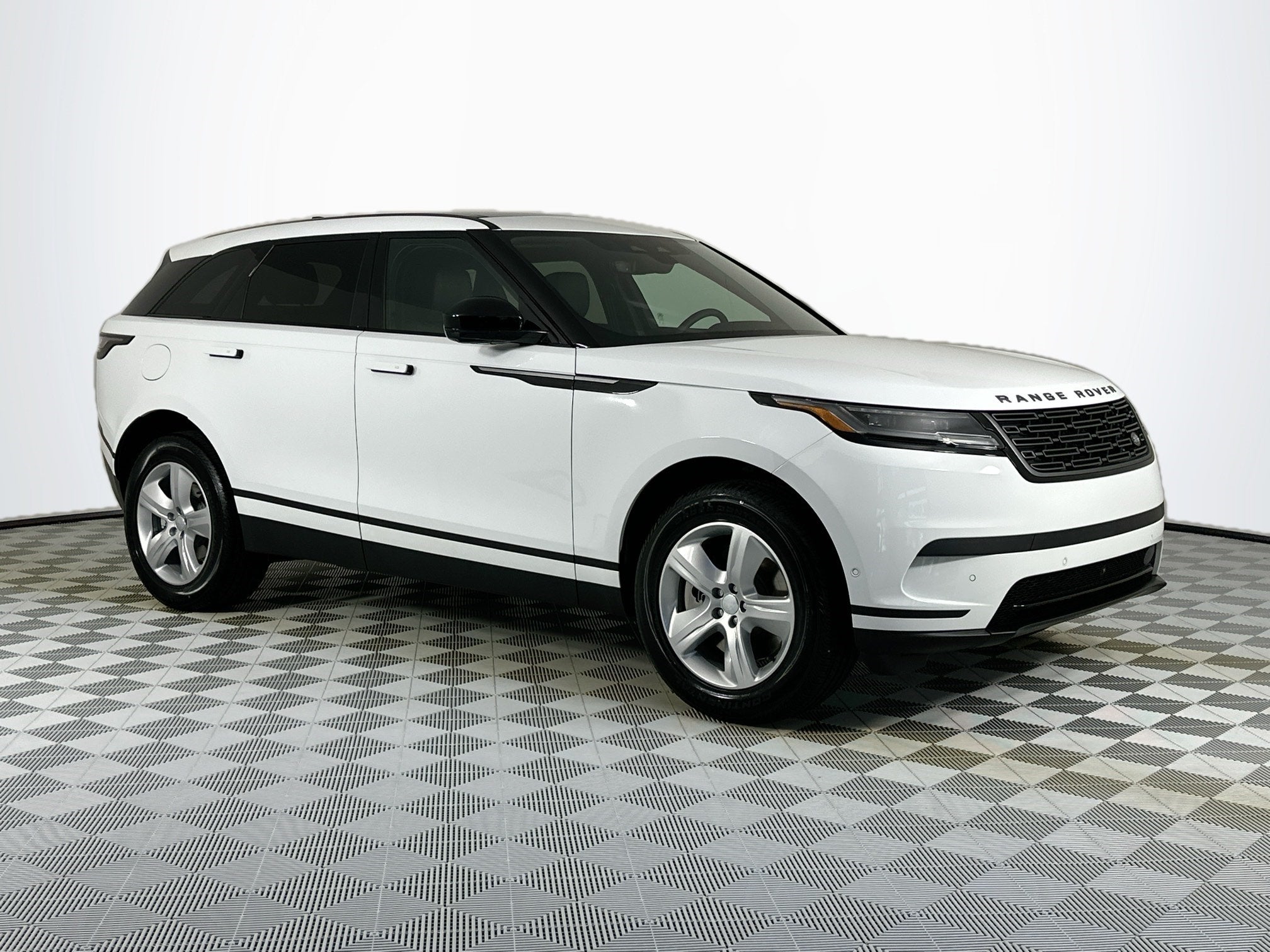 2026 Land Rover Range Rover Velar S