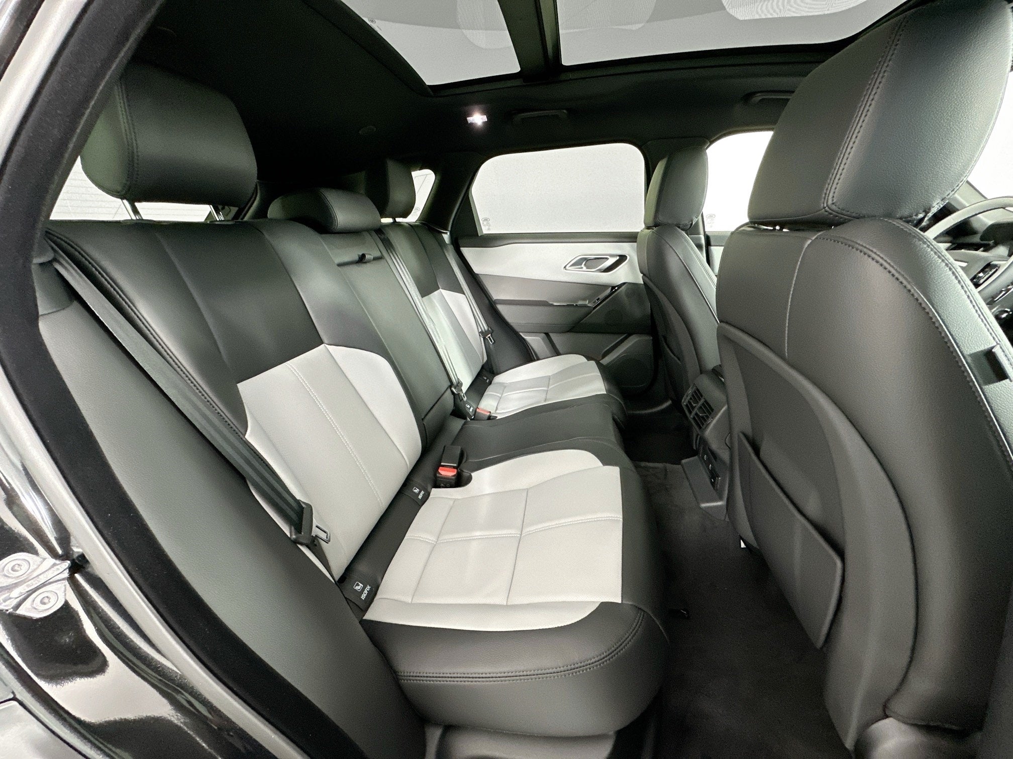 2026 Land Rover Range Rover Velar S