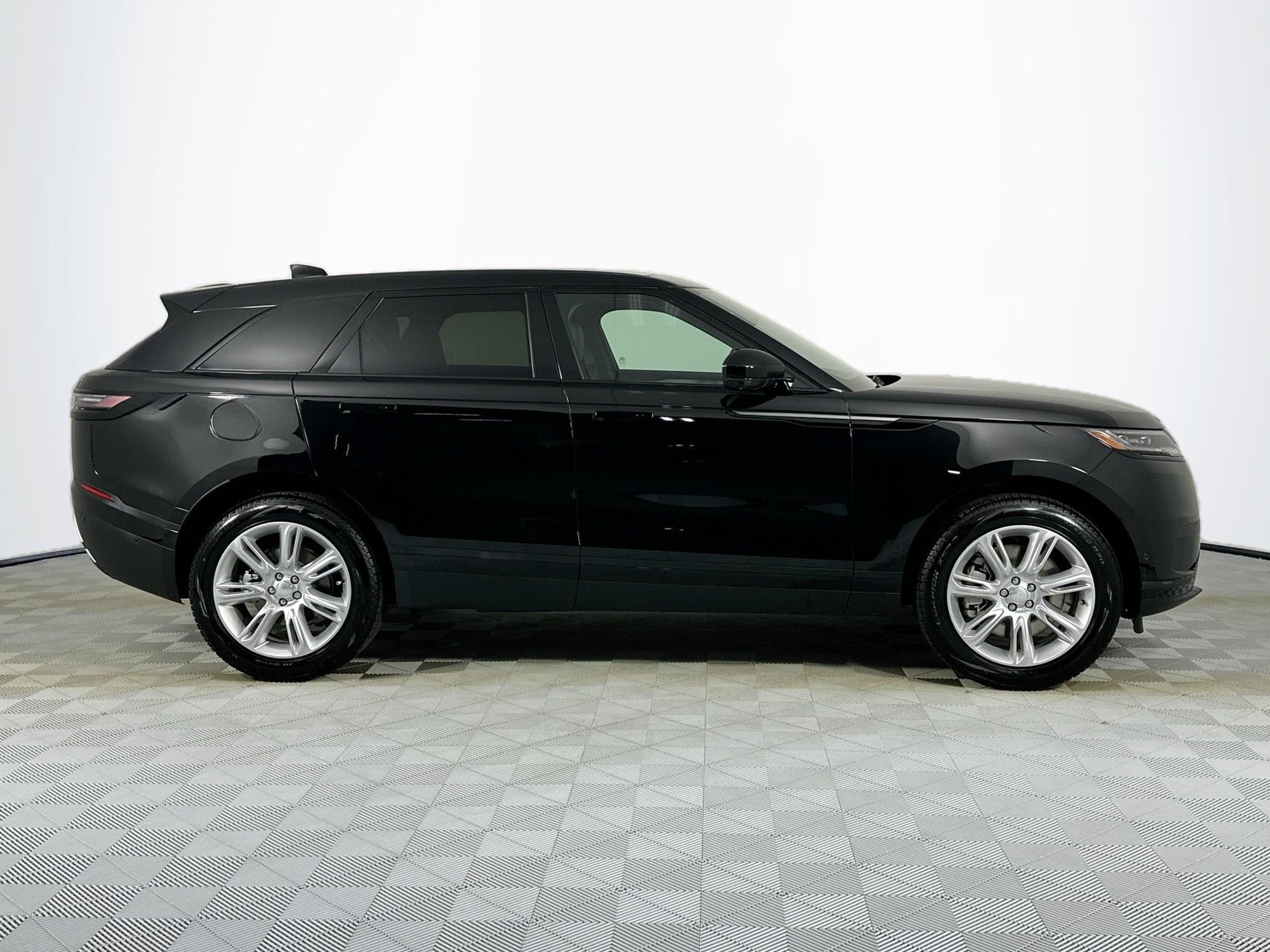 2026 Land Rover Range Rover Velar S