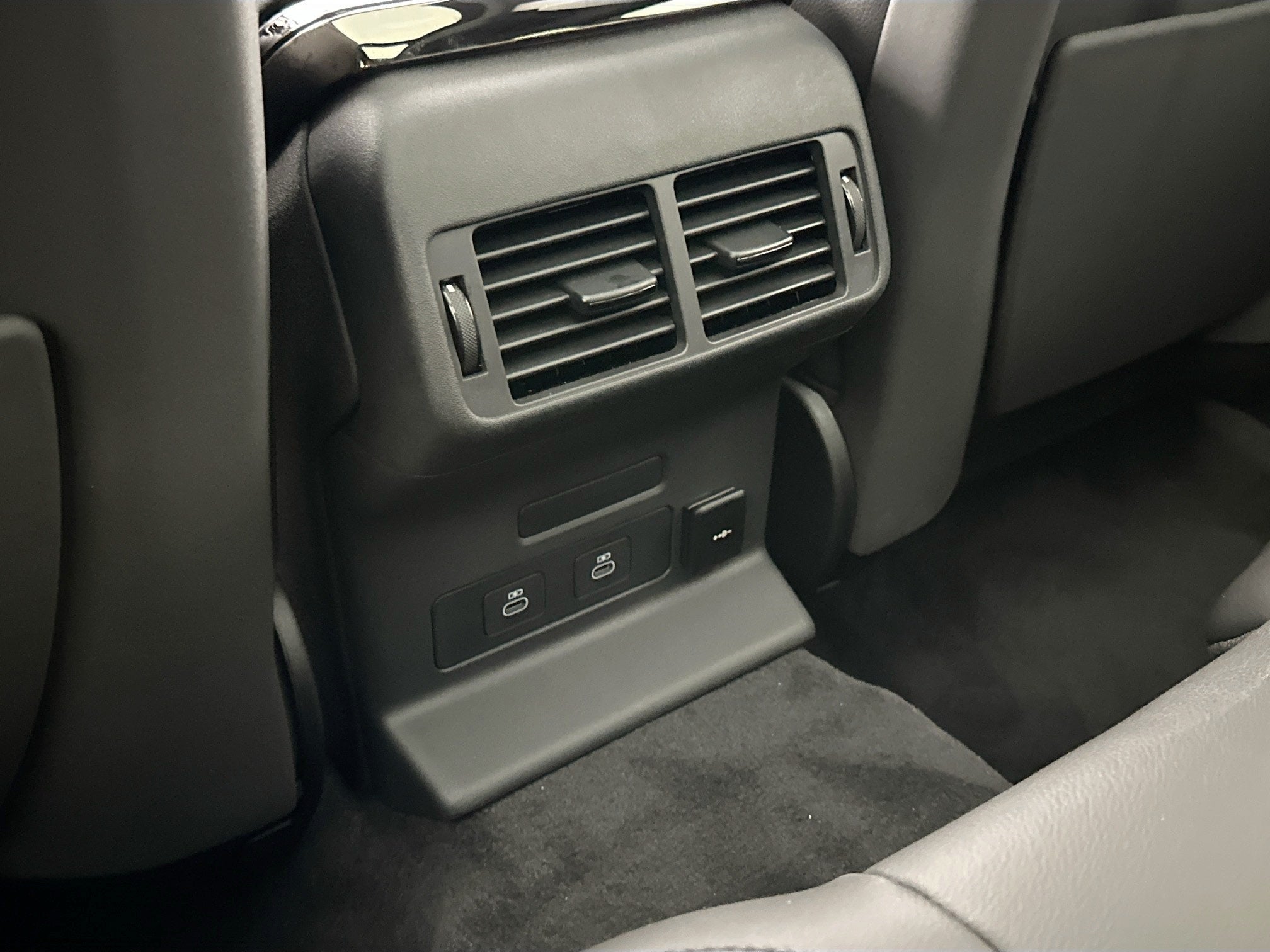 2026 Land Rover Range Rover Velar S