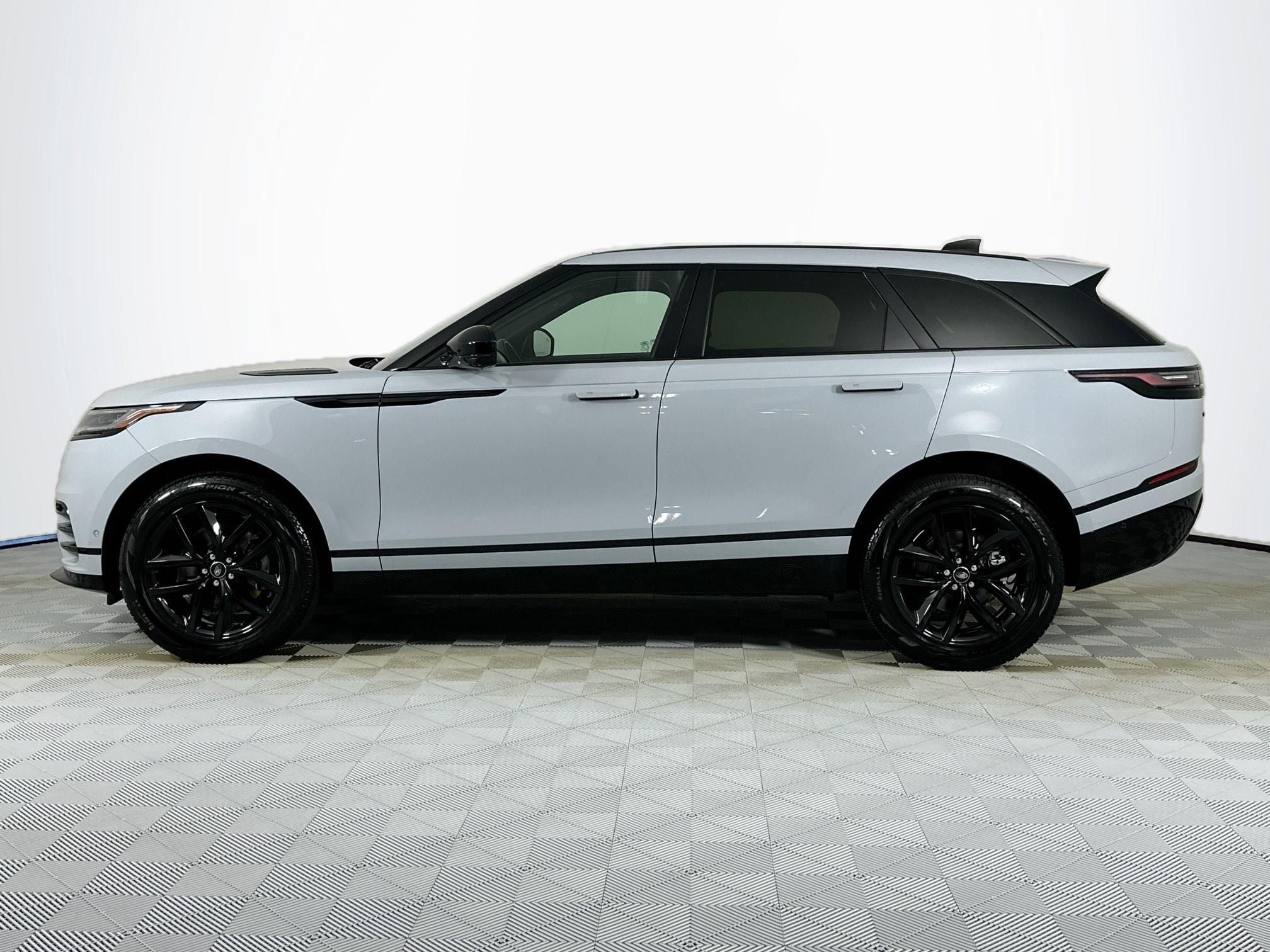 2024 Land Rover Range Rover Velar Dynamic SE