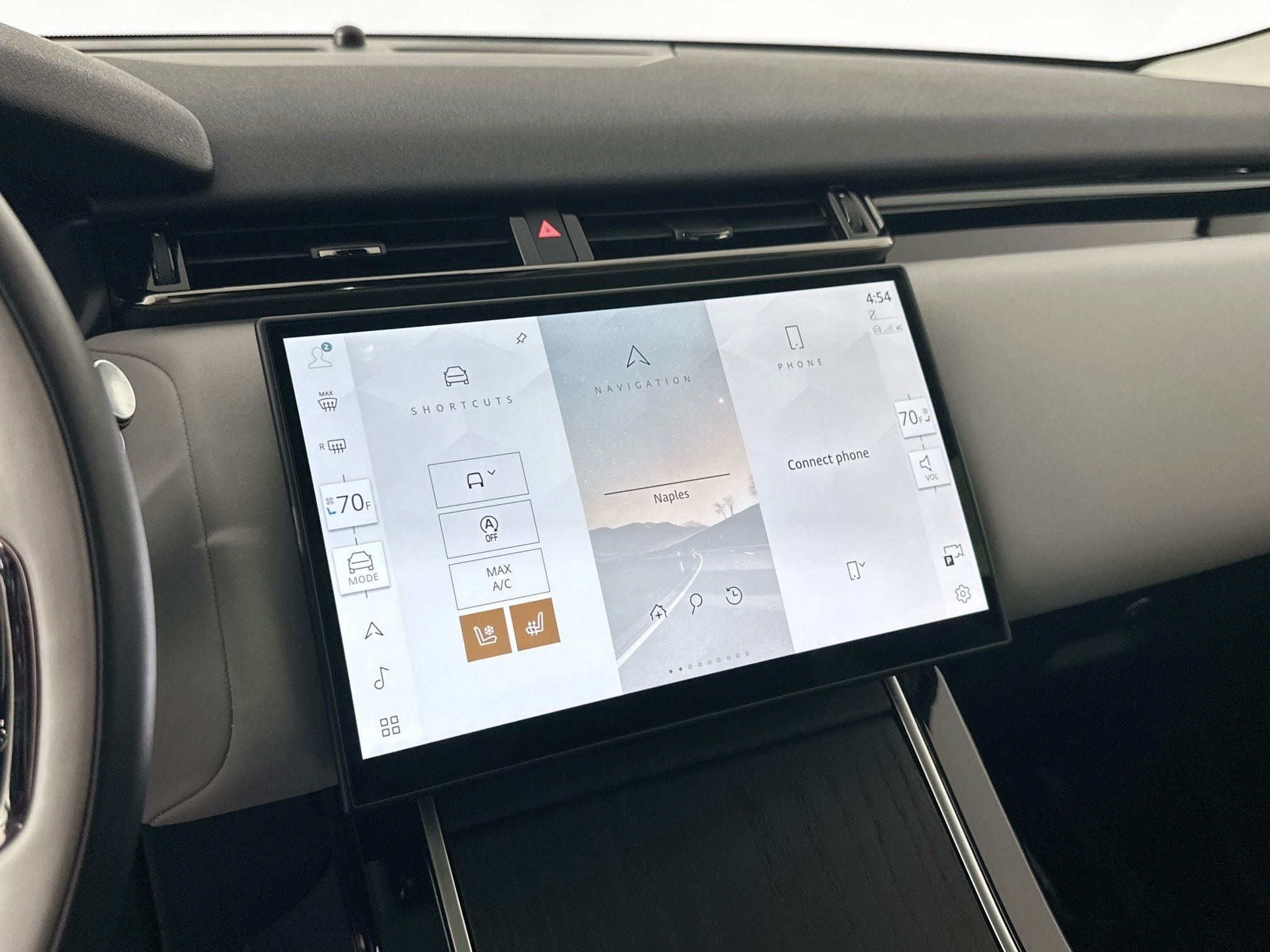 2025 Land Rover Range Rover Velar Dynamic SE