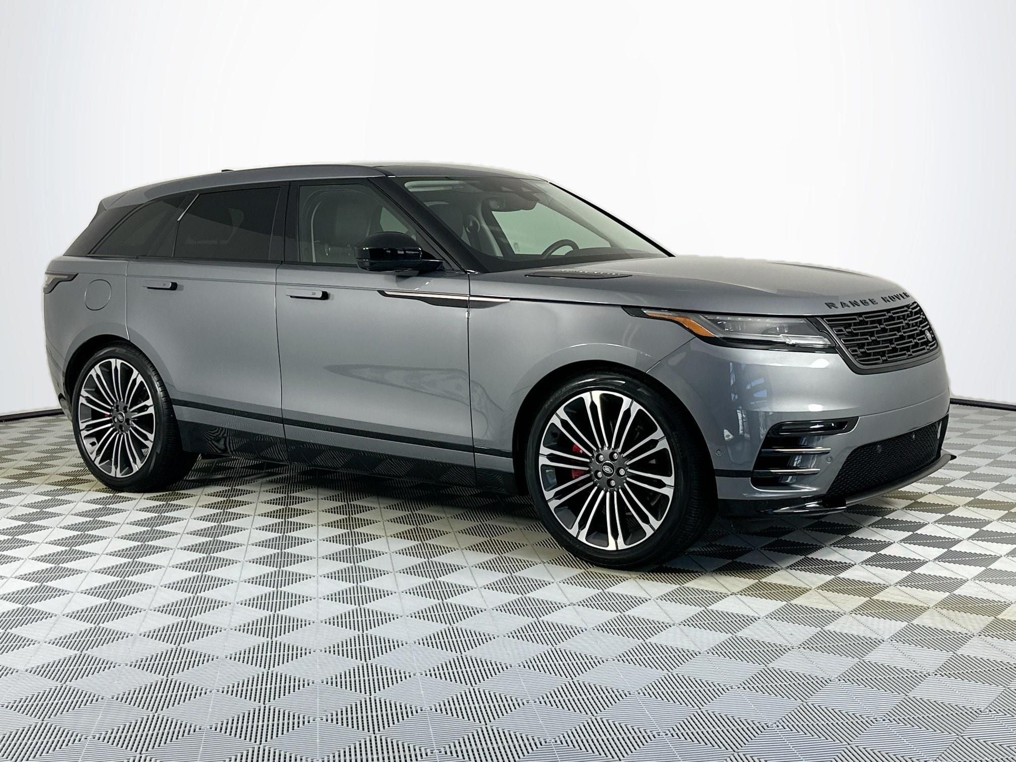 2025 Land Rover Range Rover Velar Dynamic SE