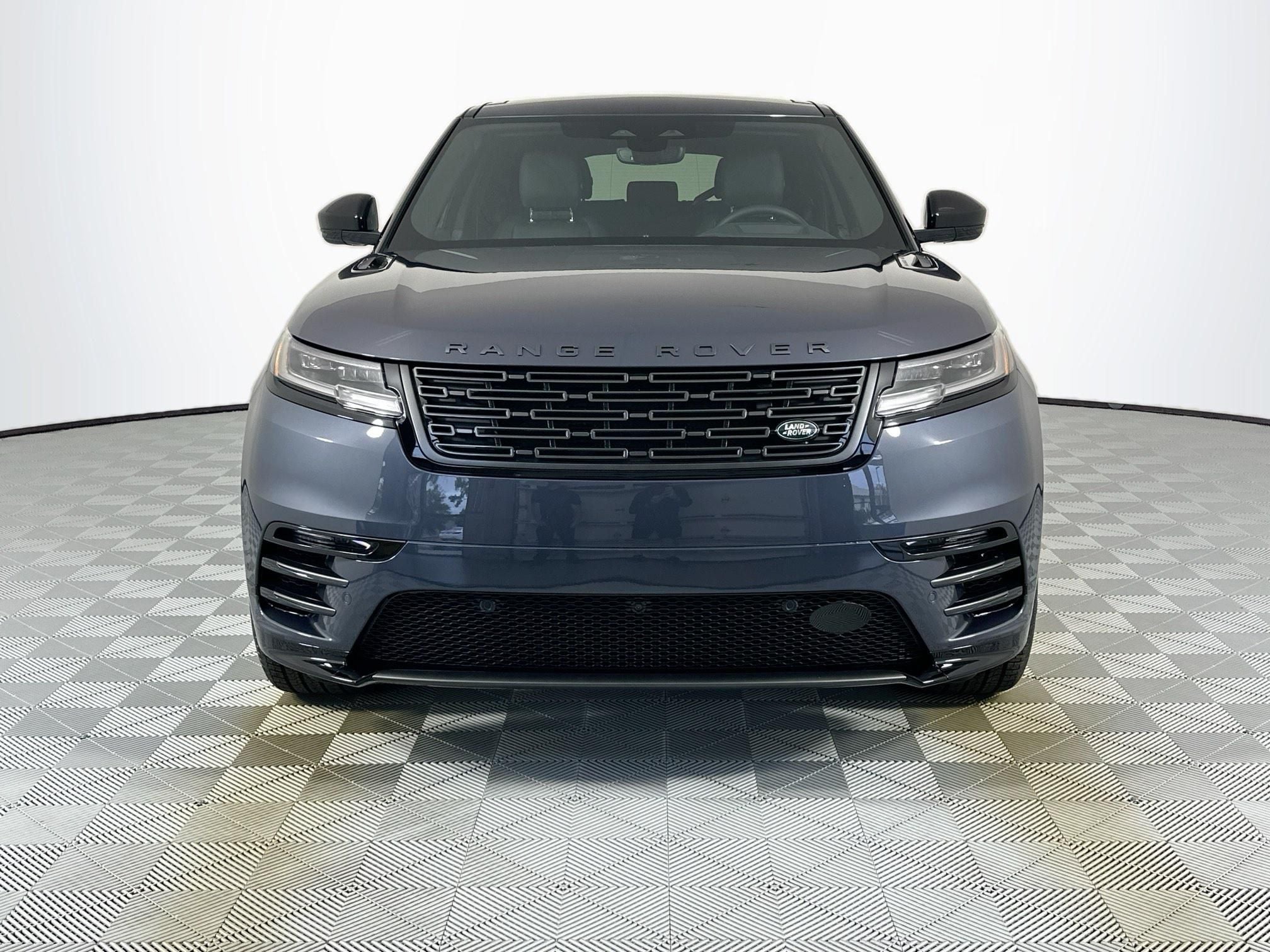 2026 Land Rover Range Rover Velar Dynamic SE