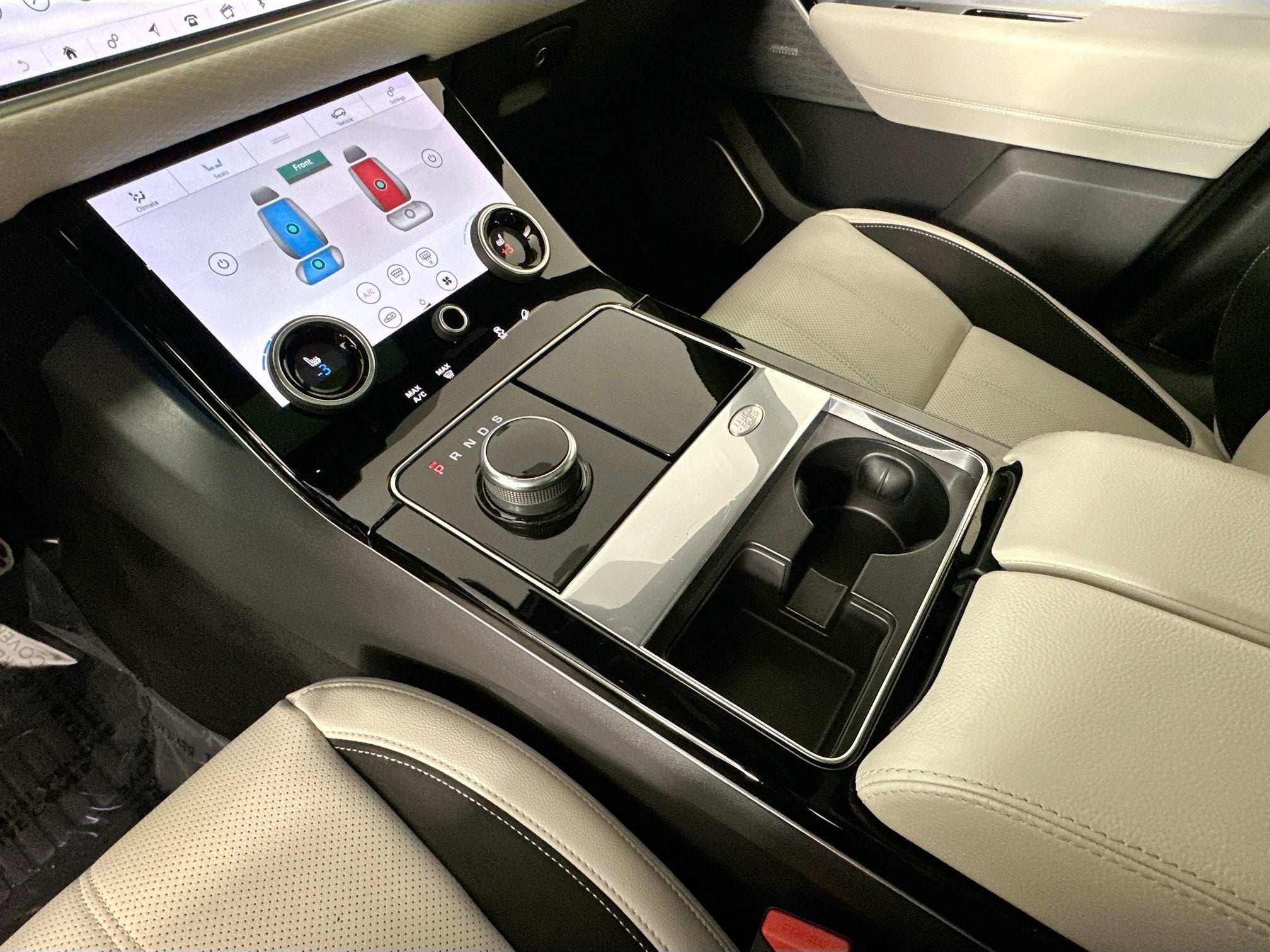 2018 Land Rover Range Rover Velar SE R-Dynamic