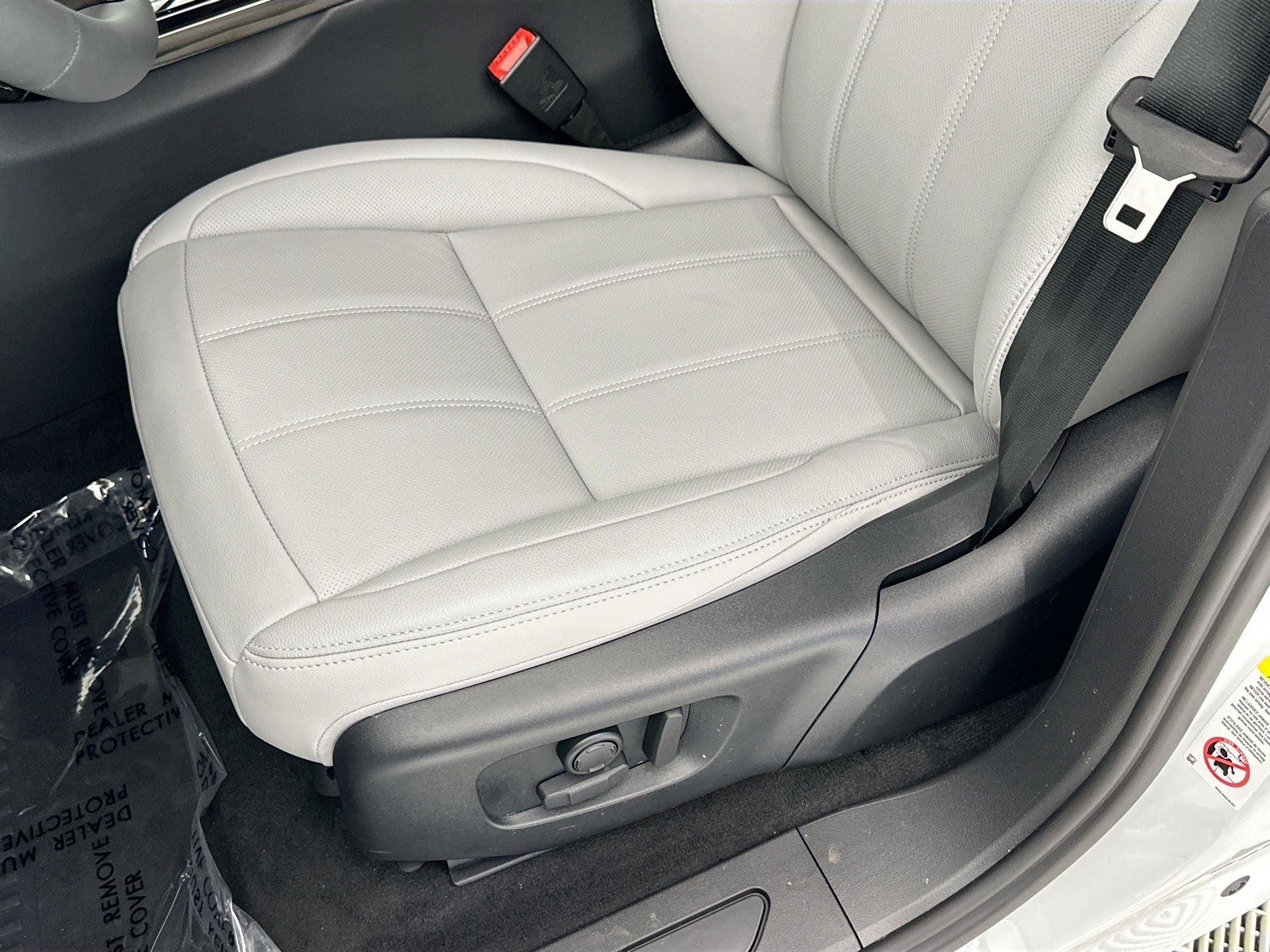 2026 Land Rover Range Rover Evoque S