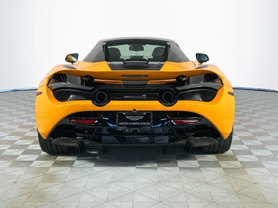 2022 McLaren 720S Performance