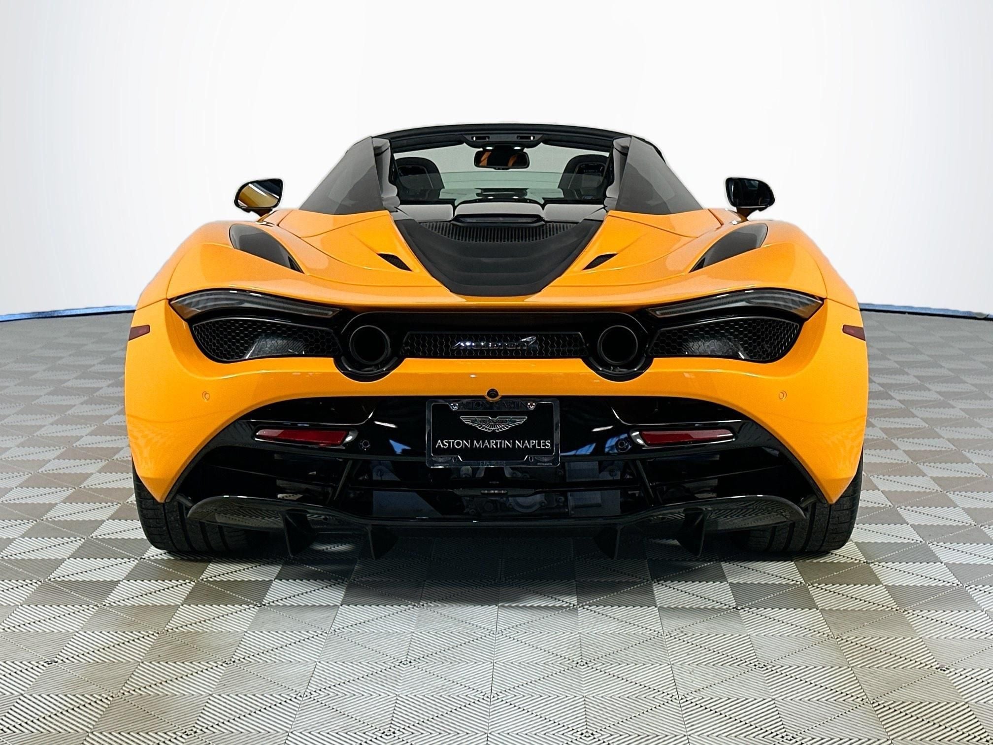 2022 McLaren 720S Performance