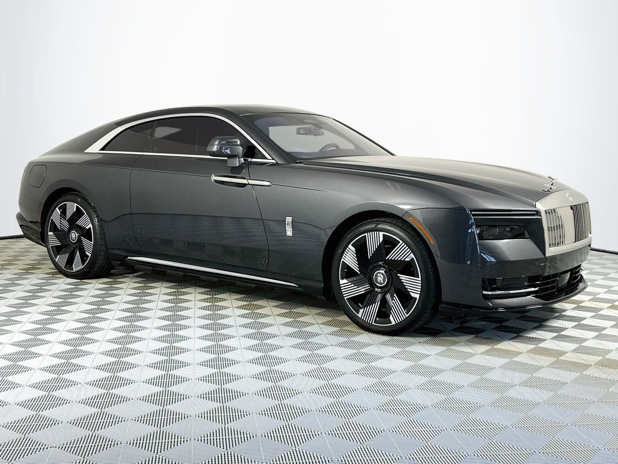 2024 Rolls-Royce Spectre 