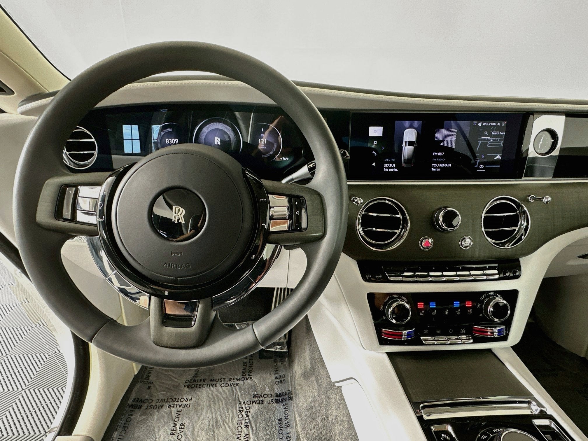 2024 Rolls-Royce Spectre 