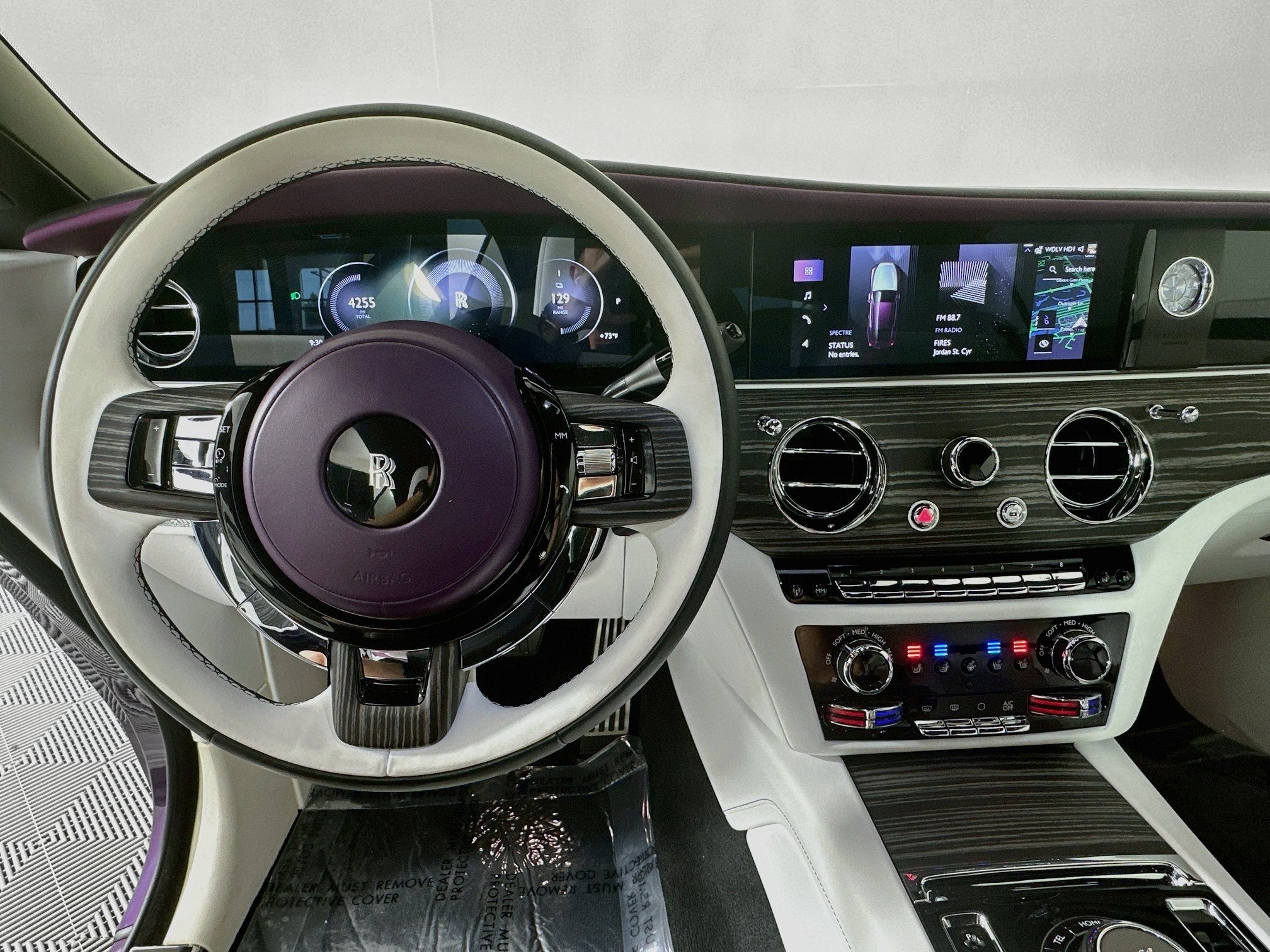 2024 Rolls-Royce Spectre 