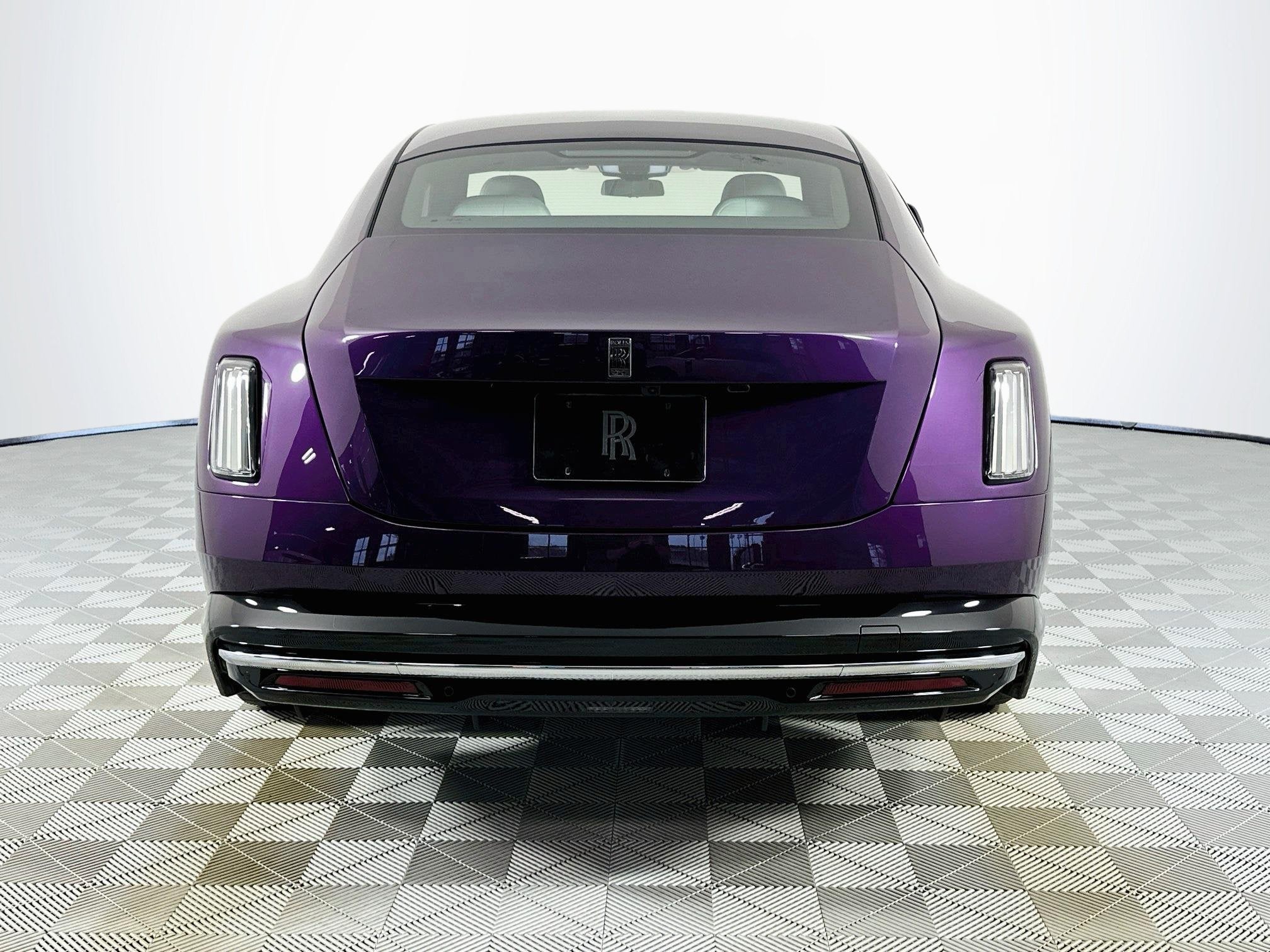 2024 Rolls-Royce Spectre 