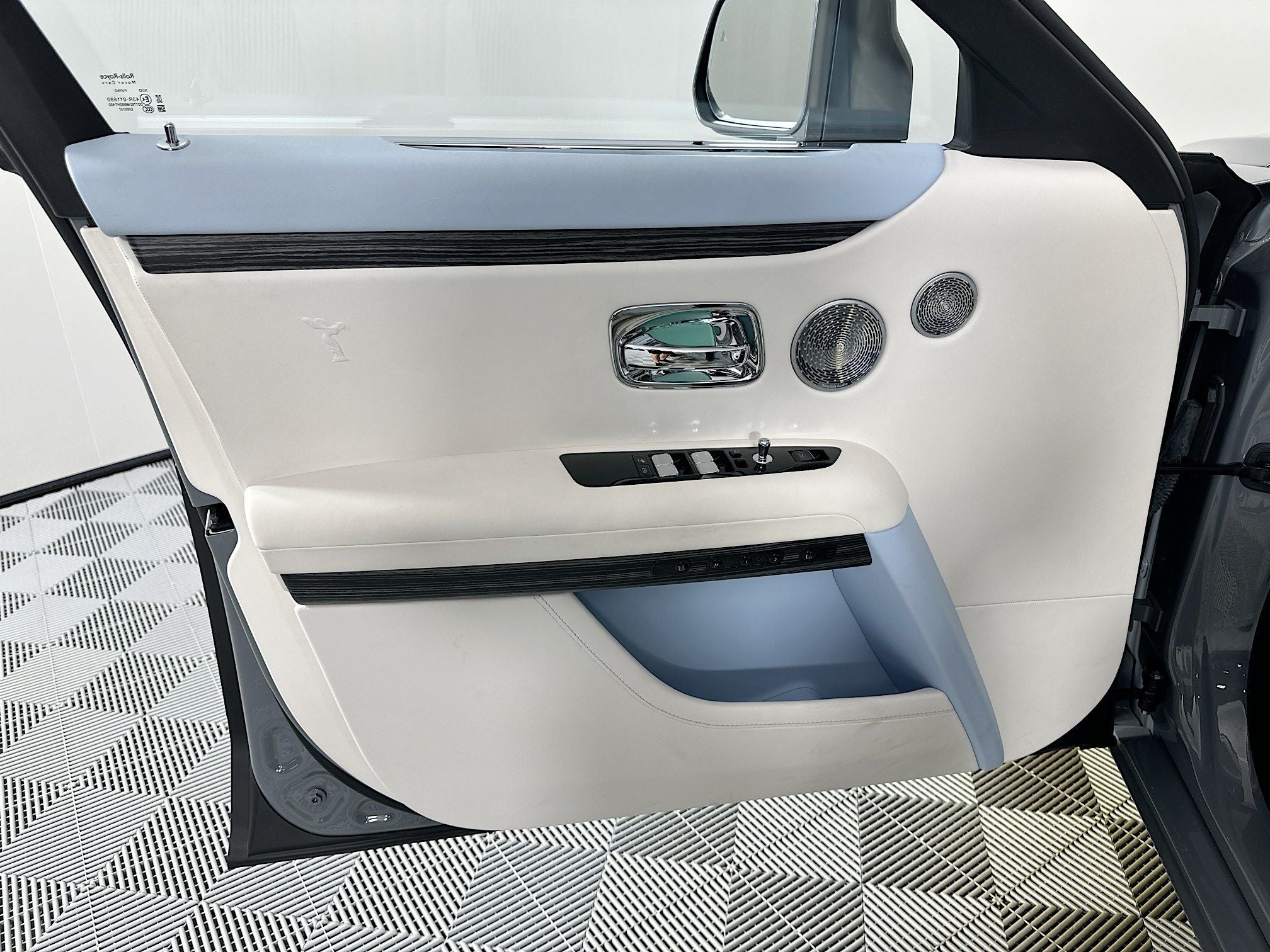 2022 Rolls-Royce Ghost 