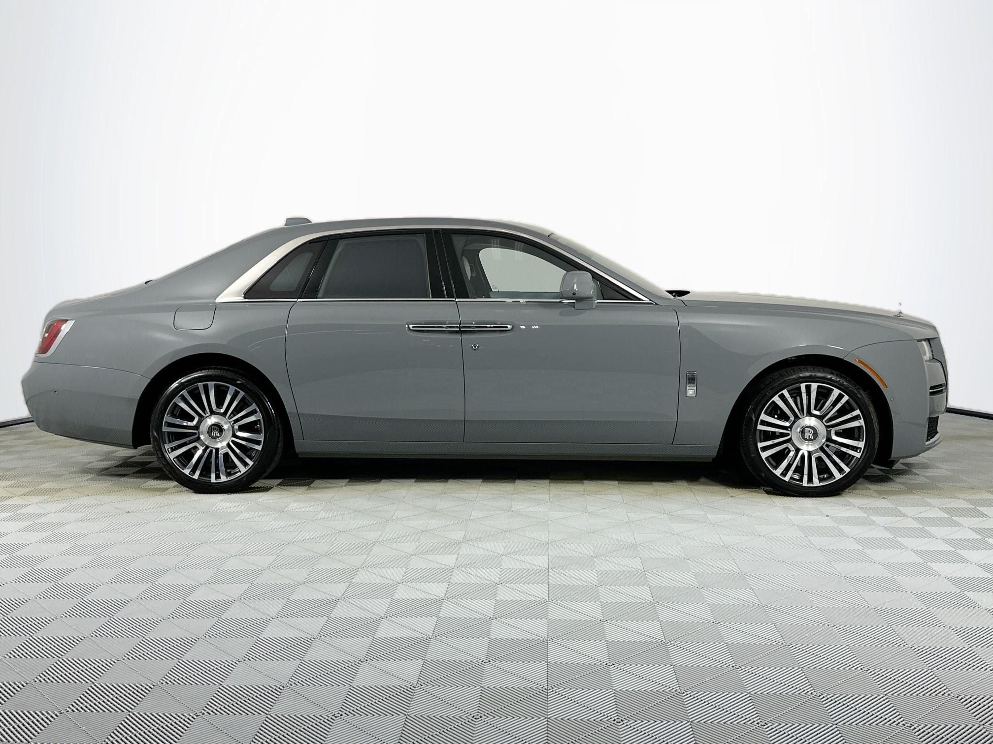 2022 Rolls-Royce Ghost 