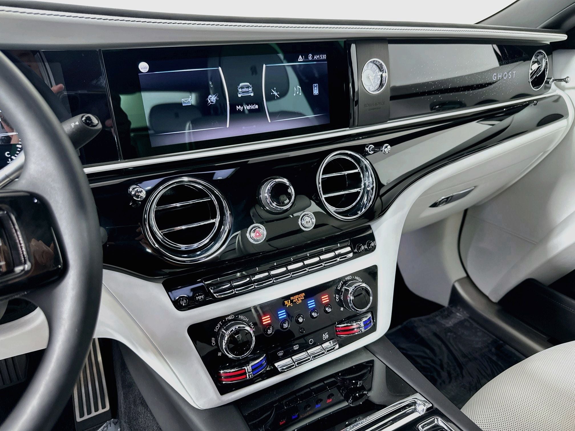 2022 Rolls-Royce Ghost 