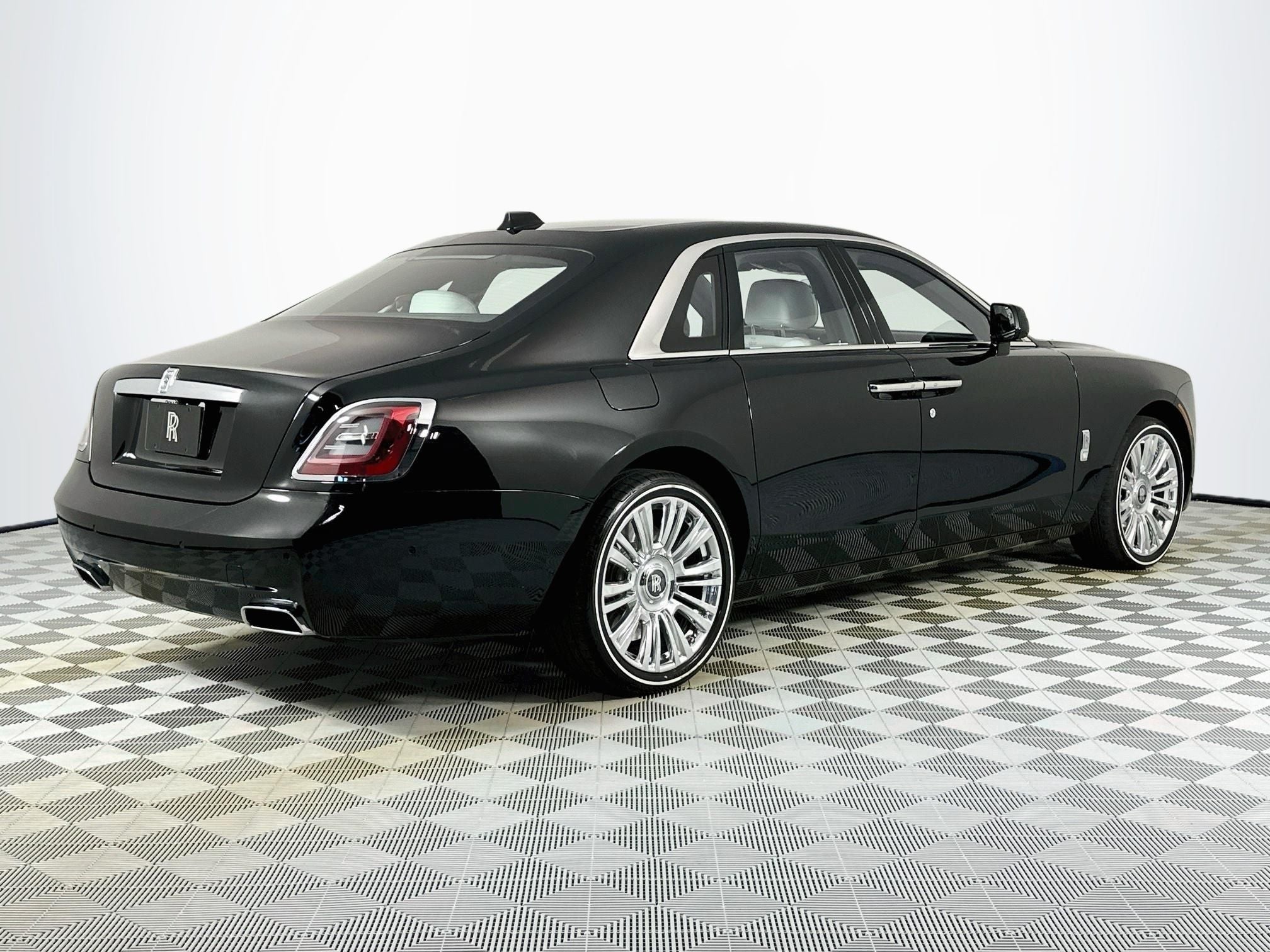 2022 Rolls-Royce Ghost 