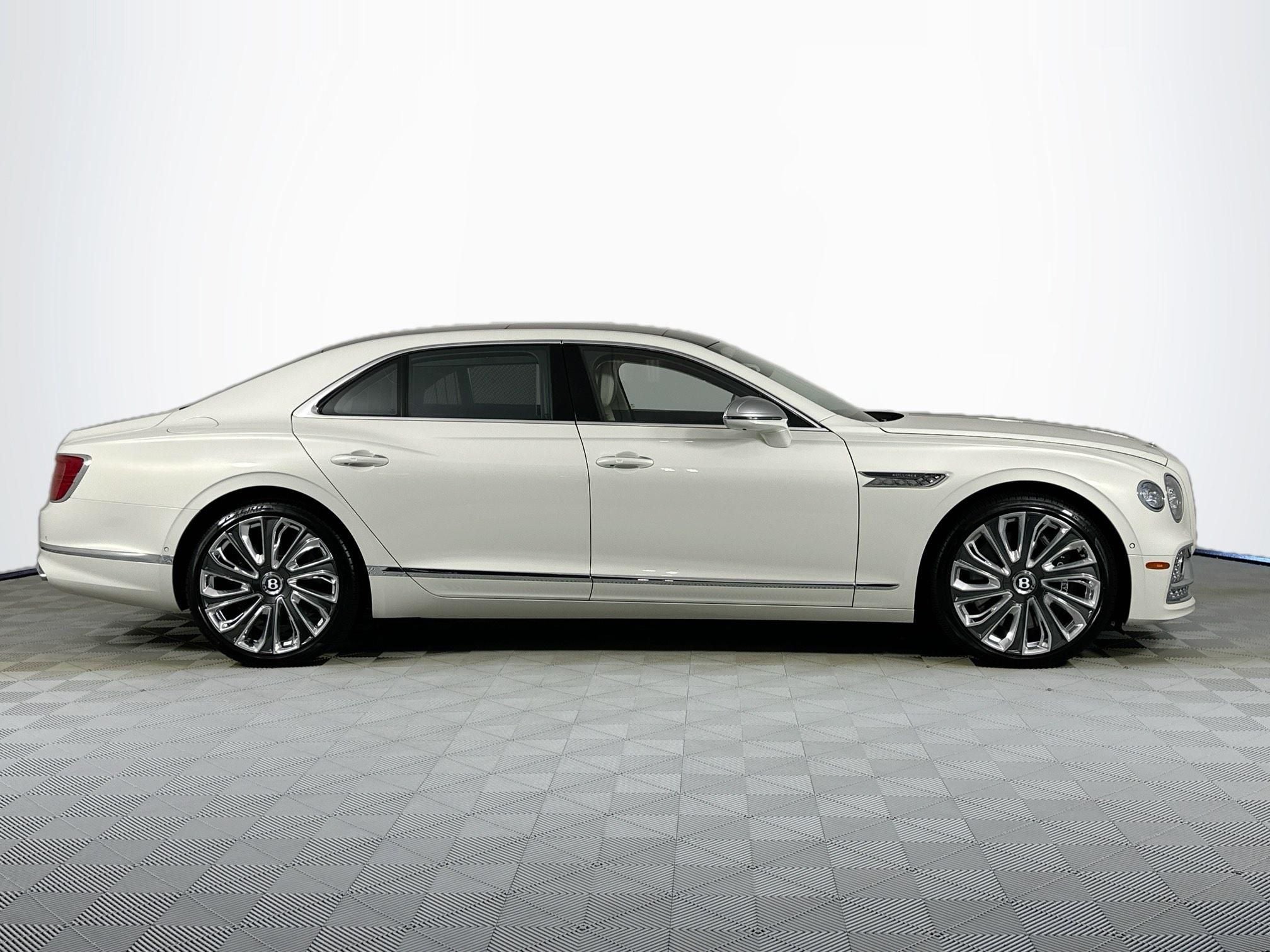 2024 Bentley Flying Spur Mulliner W12