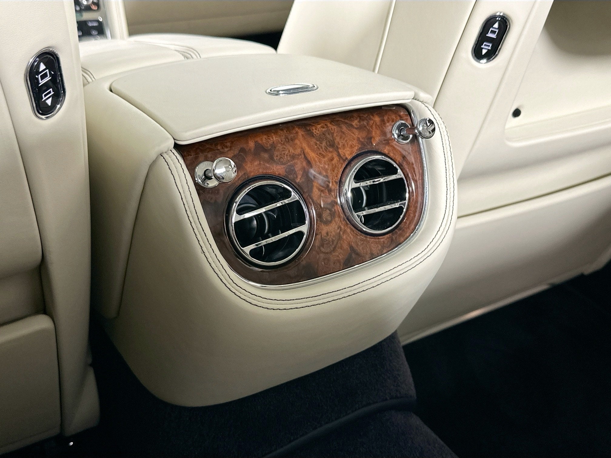 2018 Bentley Mulsanne Base