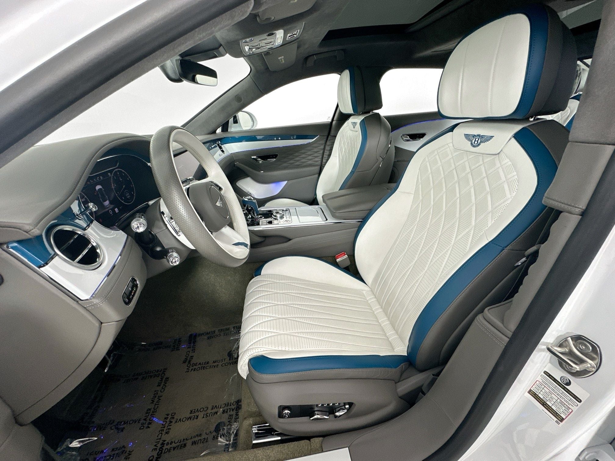 2023 Bentley Flying Spur Azure - Mulliner Artica Edition