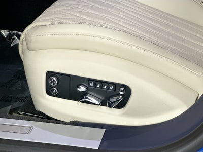 2026 Bentley Flying Spur Azure