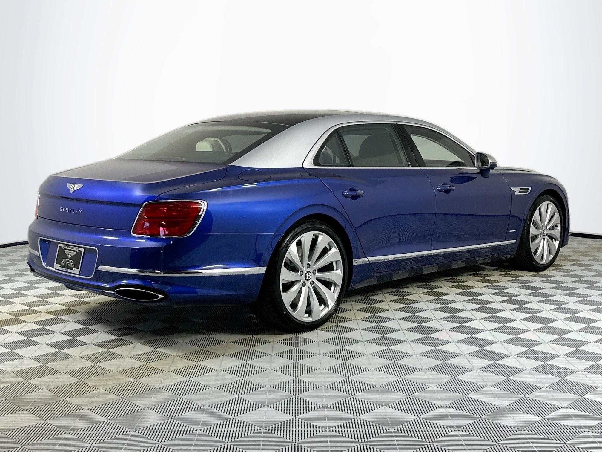 2026 Bentley Flying Spur Azure