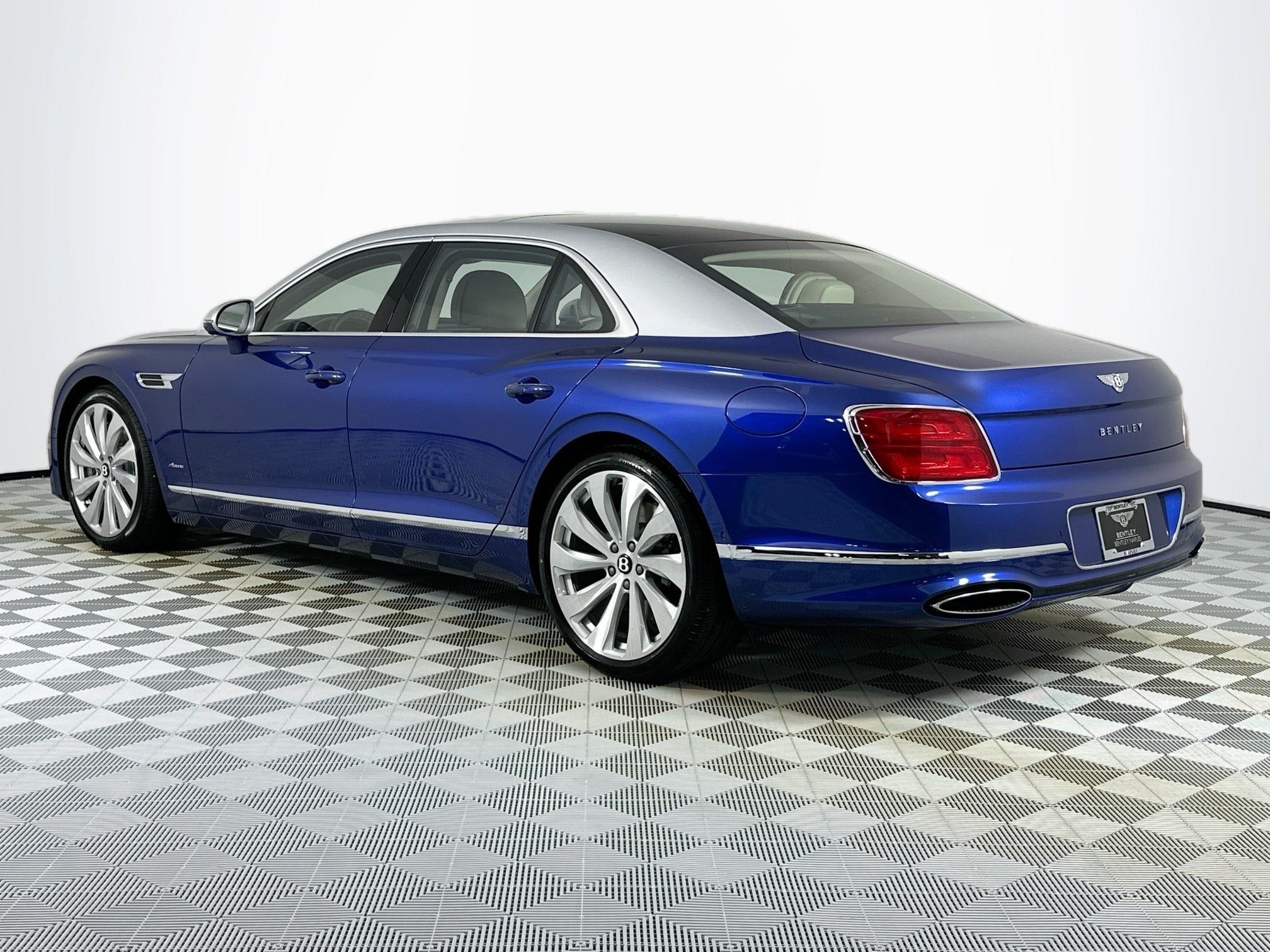 2026 Bentley Flying Spur Azure