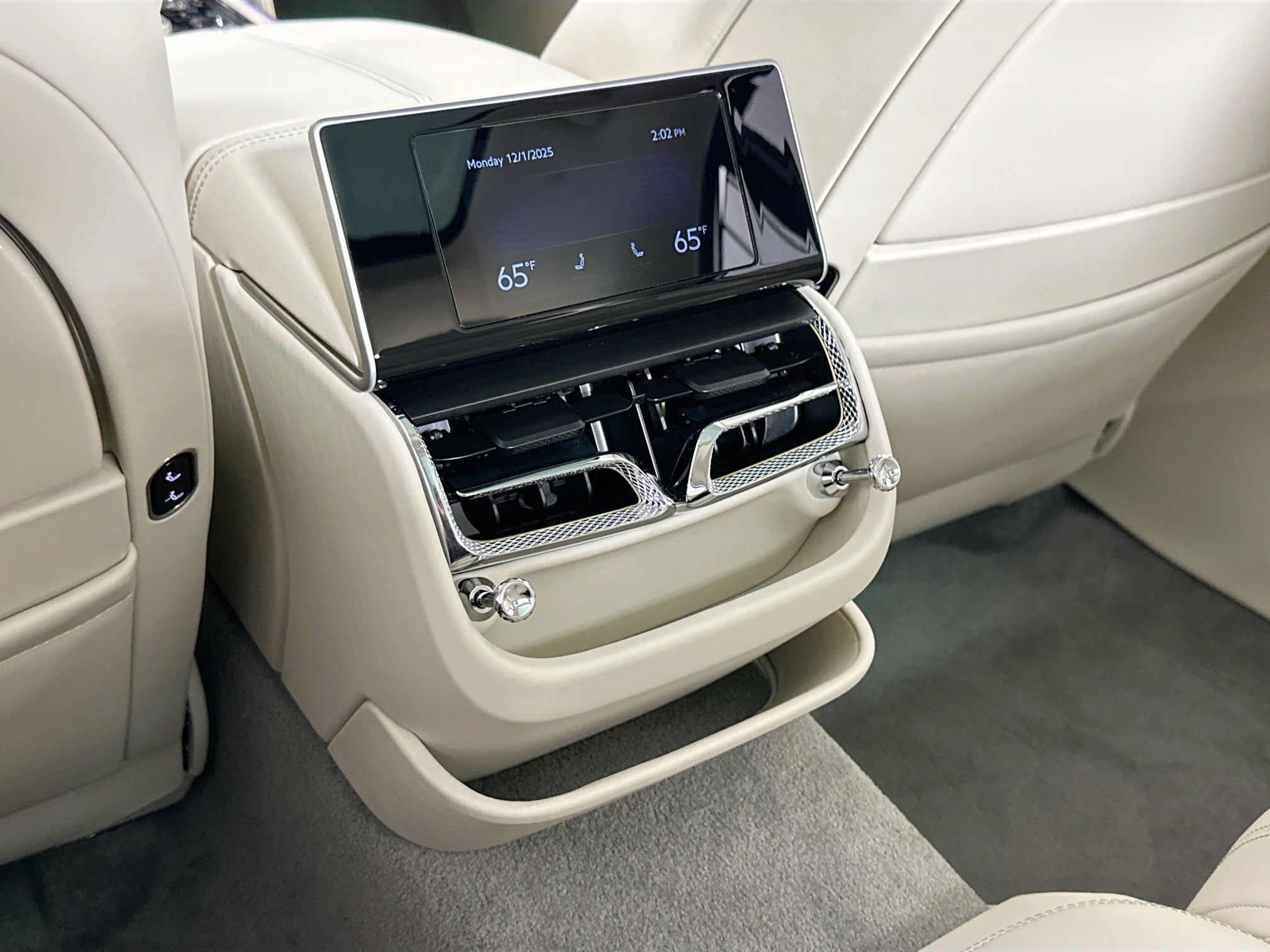 2026 Bentley Flying Spur Azure