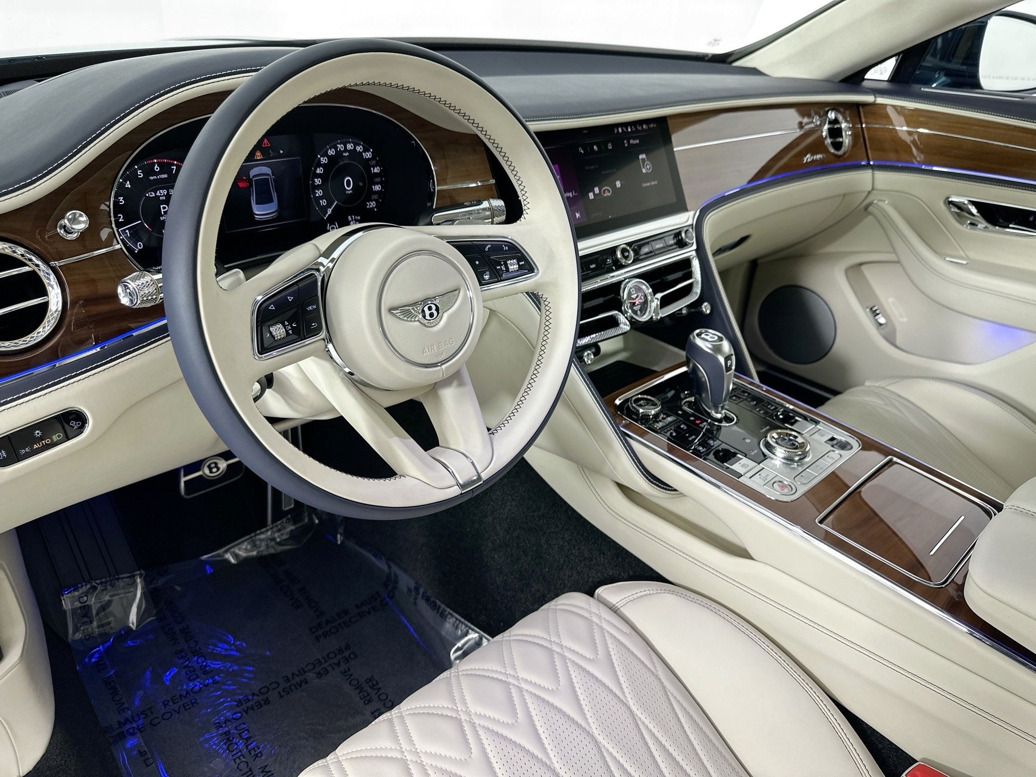 2026 Bentley Flying Spur Azure